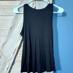 Zenana Outfitters Black Ribbed Tank Top